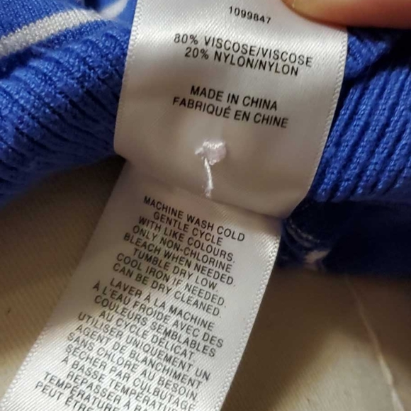 Jones New York size M blue white striped cardigan - Picture 3 of 3